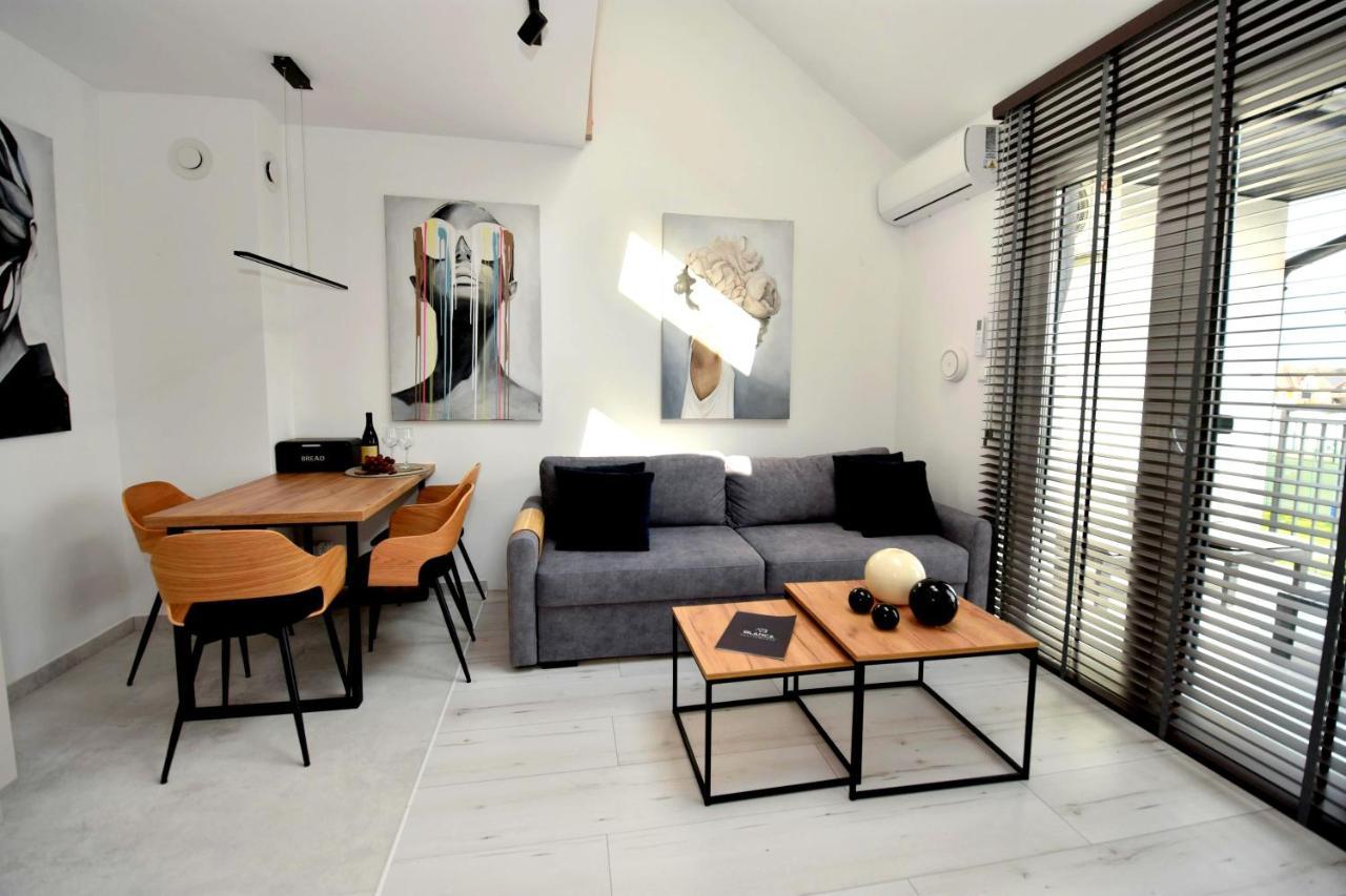 Apartamenty Blanca Леба Екстериор снимка